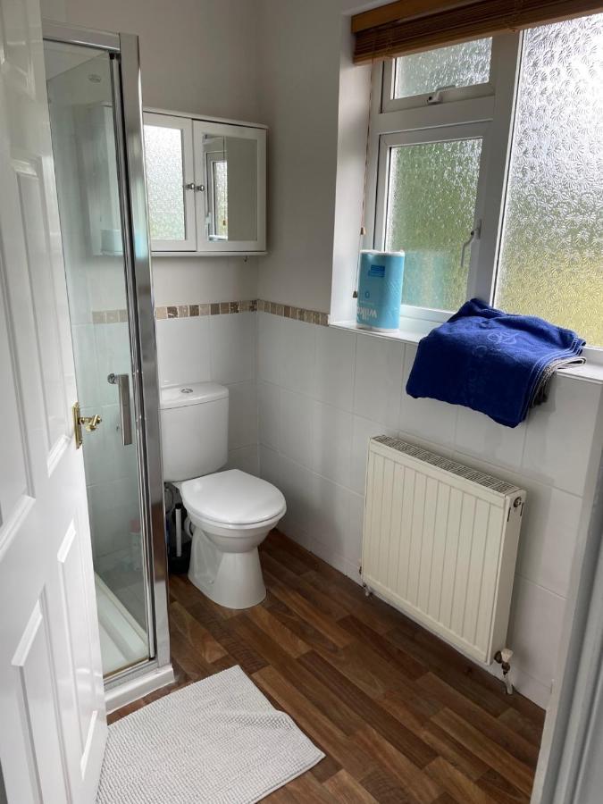 5 Bed House, 32 Tutbury Avenue, Cannon Park, Coventry, Cv4 7Bj Villa Dış mekan fotoğraf