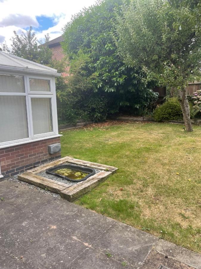 5 Bed House, 32 Tutbury Avenue, Cannon Park, Coventry, Cv4 7Bj Villa Dış mekan fotoğraf